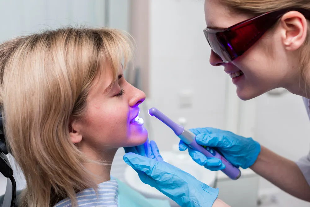 Blanchiment dentaire professionnel chez Tarja Dental en Albanie
