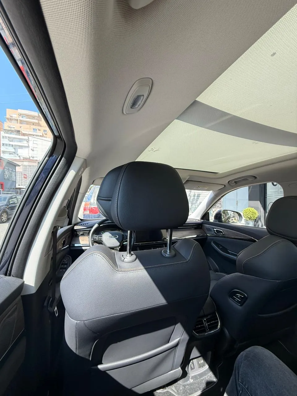 Skywell 2025 Dental Tourism Transport Albania Skywell 2025 electric vehicle for dental tourism patient transport in Albania