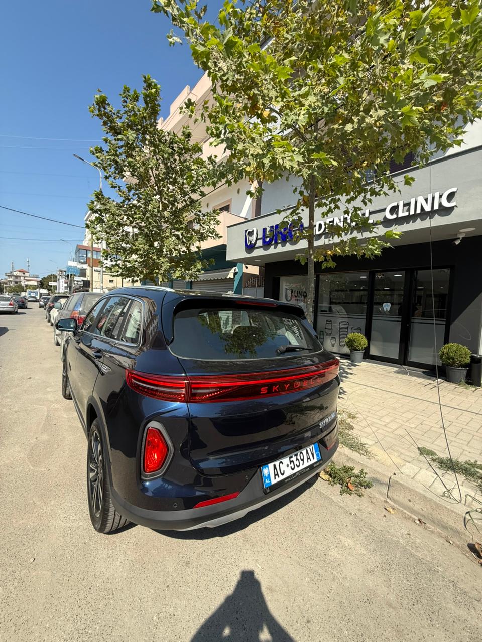 Patiententransport mit dem Elektroauto Skywell 2025 in Albanien
